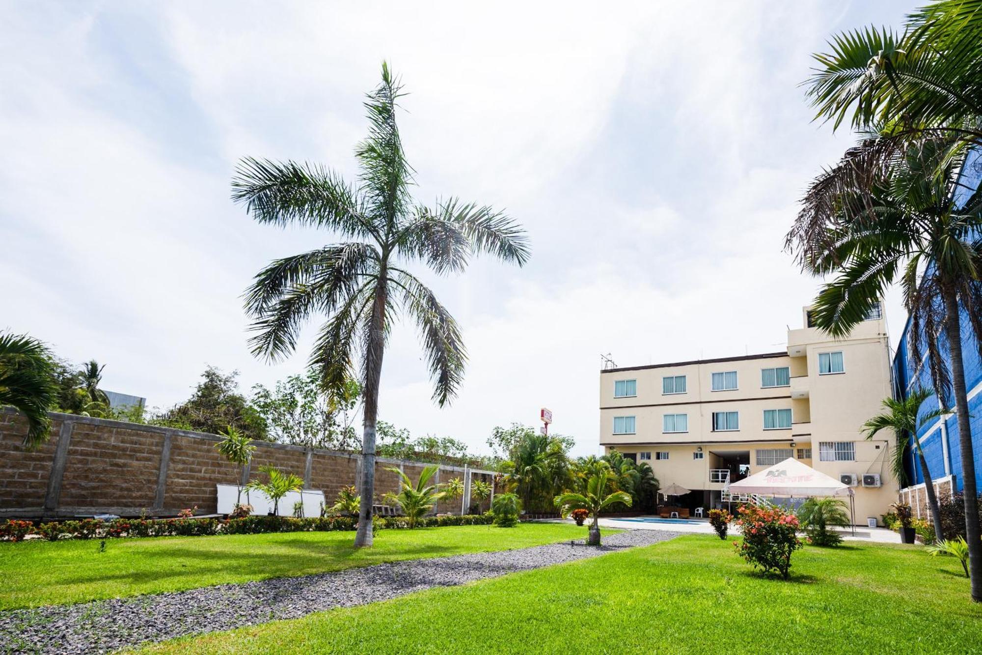 Capital O Hotel Los Caracoles, Acapulco Exterior photo