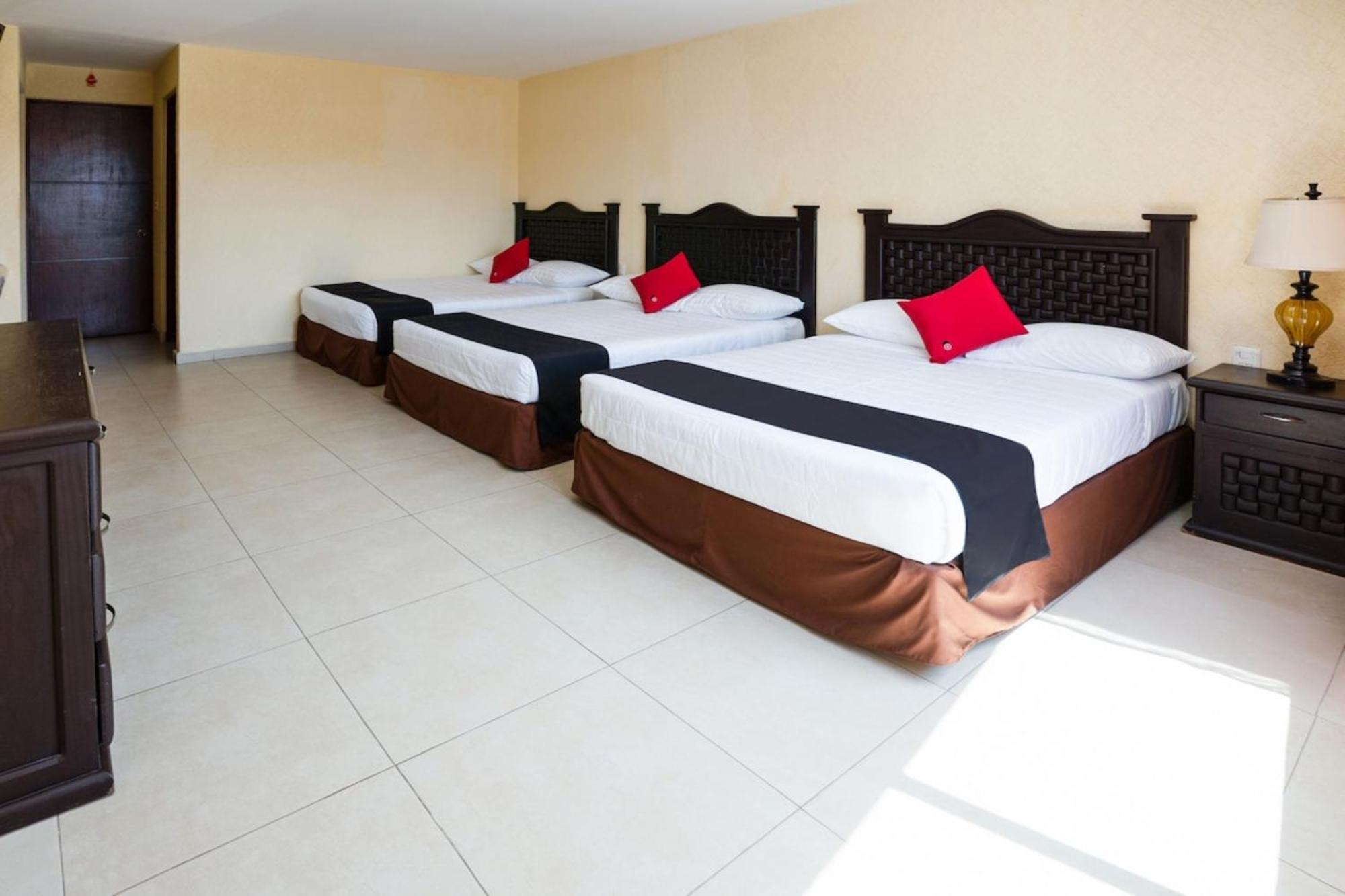 Capital O Hotel Los Caracoles, Acapulco Exterior photo